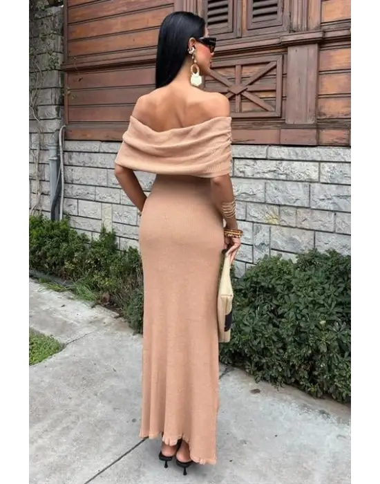 Eteği Gül Detay Madonna Yaka Elbise 2863