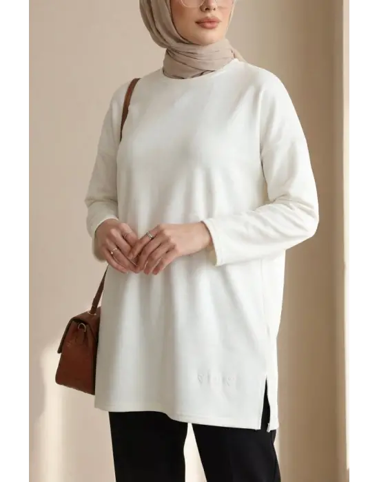 Eteği Kalp Detaylı Yırtmaçlı Salaş Penye Tunik  -Ekru