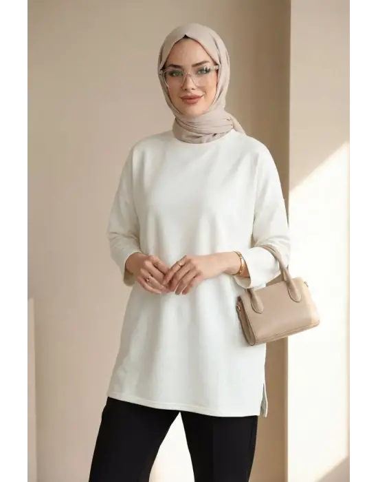 Eteği Kalp Detaylı Yırtmaçlı Salaş Penye Tunik  -Ekru