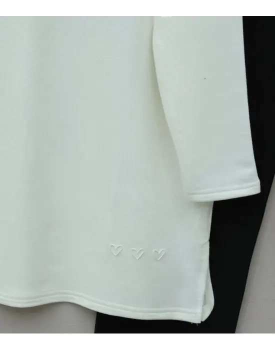 Eteği Kalp Detaylı Yırtmaçlı Salaş Penye Tunik  -Ekru