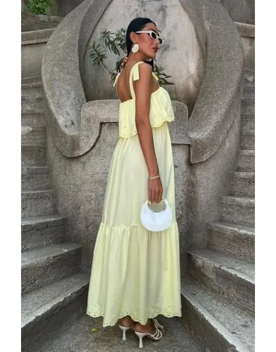 Etek Ucu Brode Nakışlı Boyundan Bağlamalı Elbise 2881