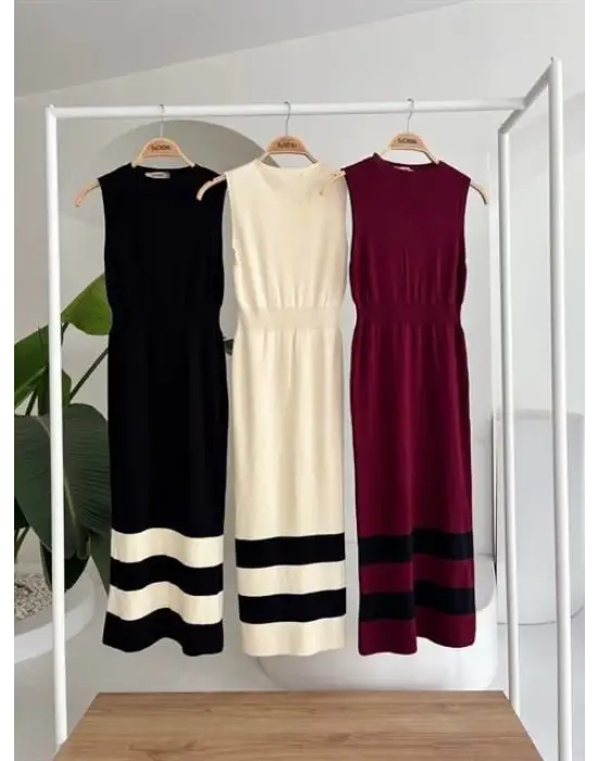 Omarı Şerit Detaylı Triko Elbise