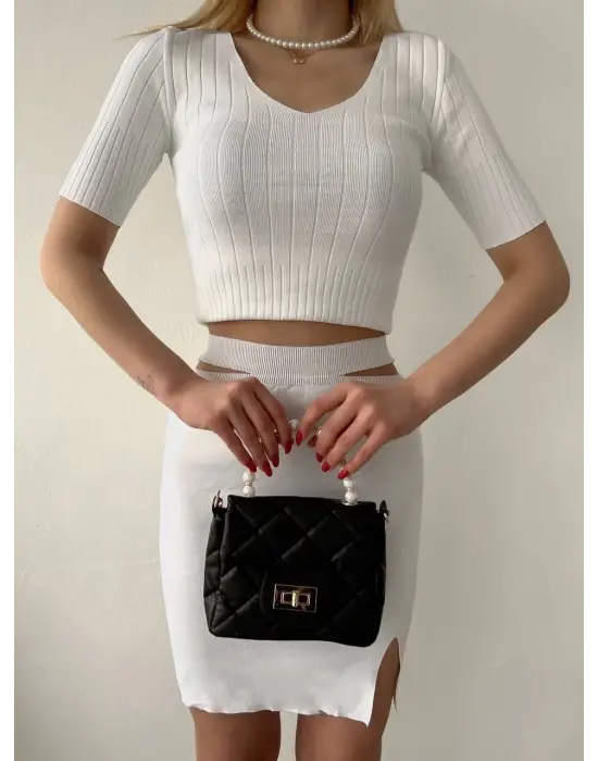 Etekli triko takım beyaz t23107