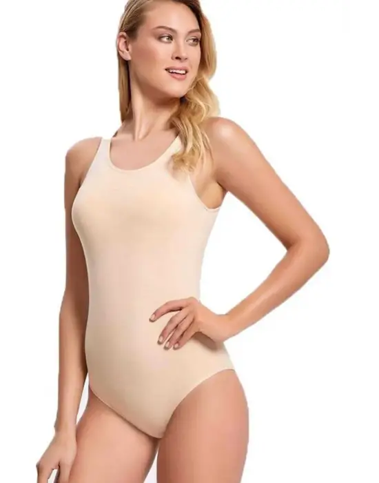 Etkileyici Geniş Askılı Kadın Slip Body