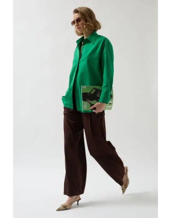 Omarı Sırt Dekolteli Bağcıklı Gömlek - Şık ve Rahat Tasarım