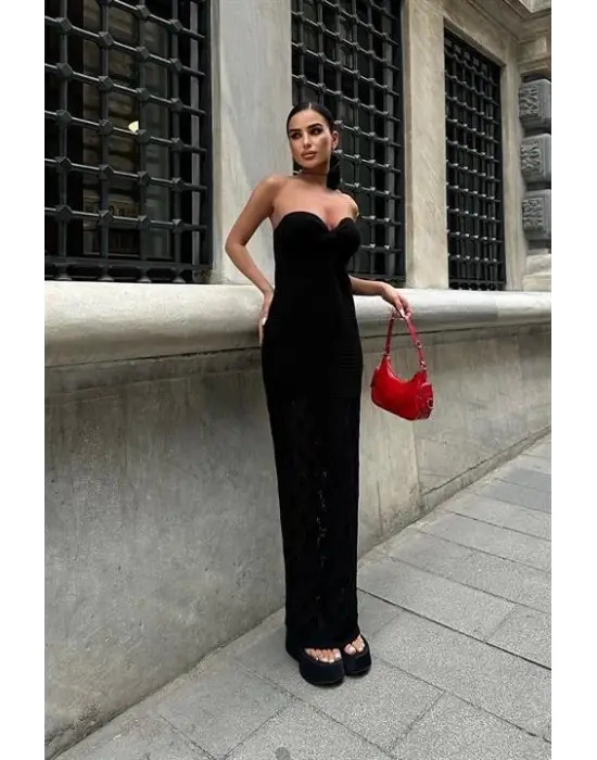 Omarı Zarif Ajurlu Straplez Elbise