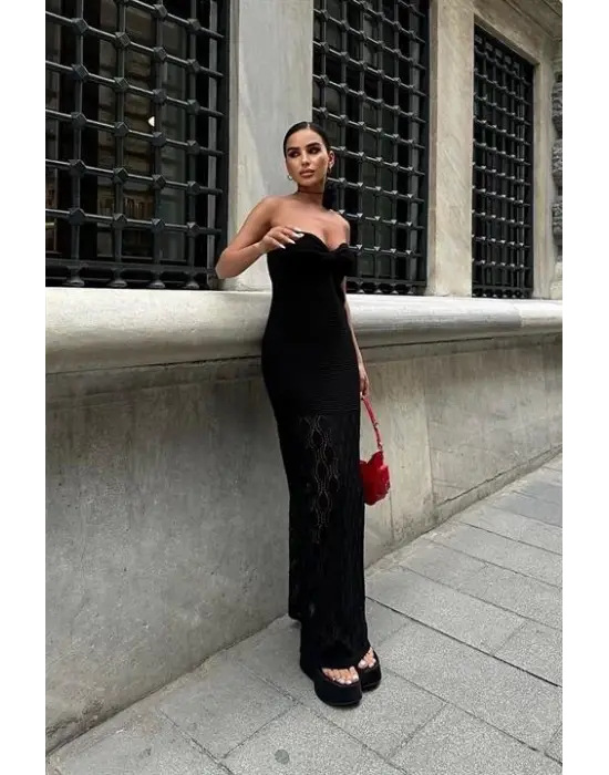 Omarı Zarif Ajurlu Straplez Elbise