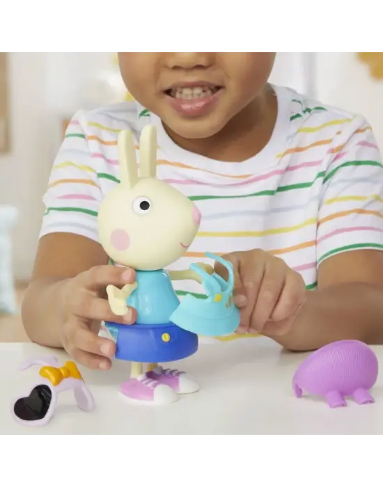 F8859 Peppa Pig ve Ailesi Kıyafetli Figür Seti +3 yaş