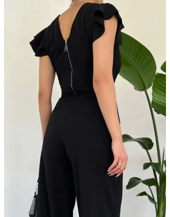 Omarı Siyah Fermuarlı Fırfırlı Tulum Modası