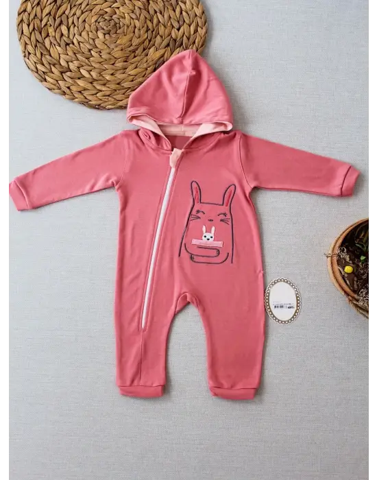 Omarı Tavşan Nakışlı Kapşonlu Bebek Tulumu