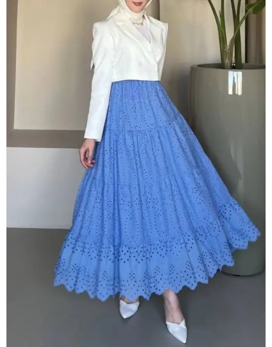 Omarı Fisto İşlemeli Katlamalı Mavinin Etkileyici Etek Tasarımı