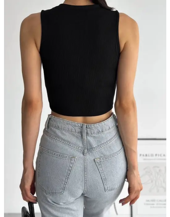 Modern Zincirli Atlet