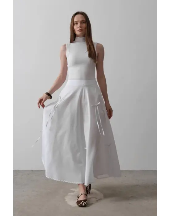 Fiyonk Kloş Etek - Beyaz