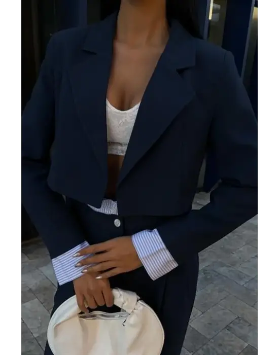 Omarı Modern Desenli Crop Ceketli Takım