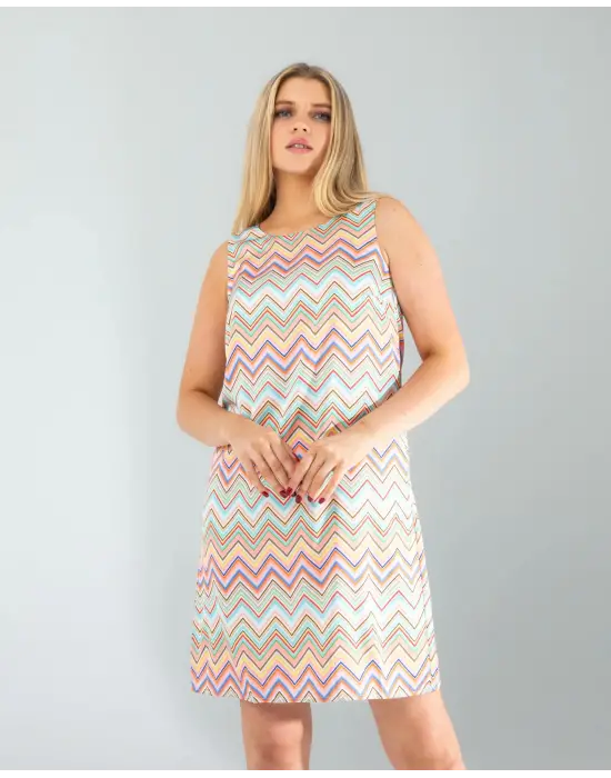 Omarı Zarif Geometrik Desenli Saten Elbise