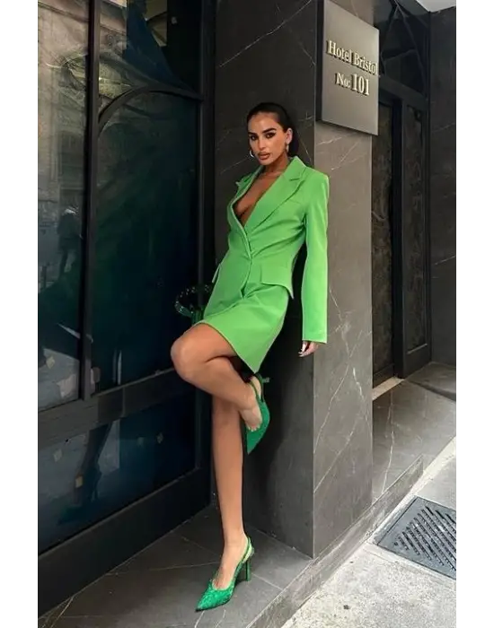 Omarı Siyah Kadife Blazer Elbise