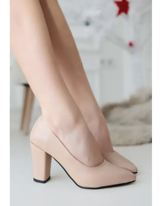 Zarif Topuklu Ayakkabı