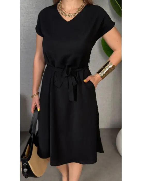 Omarı Şık V Yakalı Keten Elbise