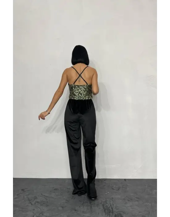 Omarı Parlak Askılı Degaje Bluz