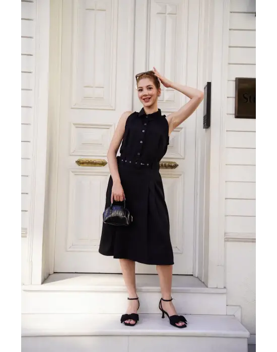 Omarı Şık Siyah Kemer Detaylı Elbise