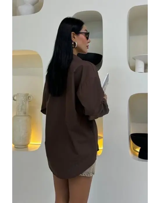 Omarı Zarif Taş İşlemeli Poplin Gömlek