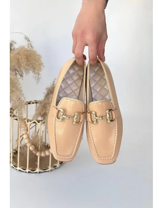 Etkileyici Nude Rugan Babet Ayakkabı