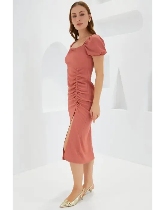 Gül Kurusu Yırtmaçlı Yazlık Örme Elbise 2396