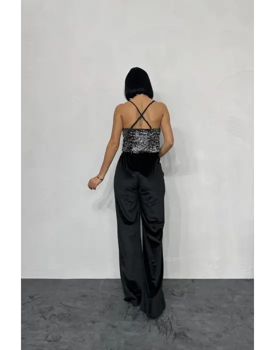 Omarı Degaje Bluz - Göz Alıcı Askı Detaylarıyla Şık Tasarım