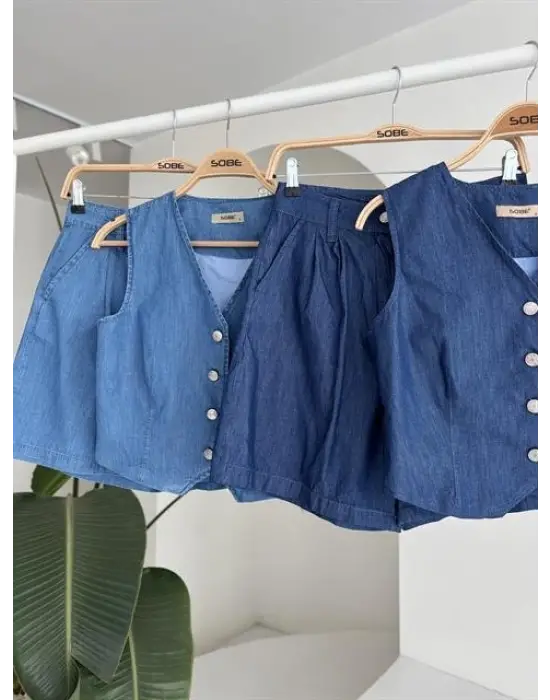 Gümüş Düğmeli Yelek Ve Şort Tensel Takım 10174