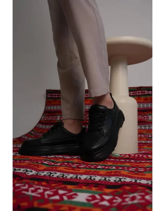 Günlük Erkek Ayakkabı