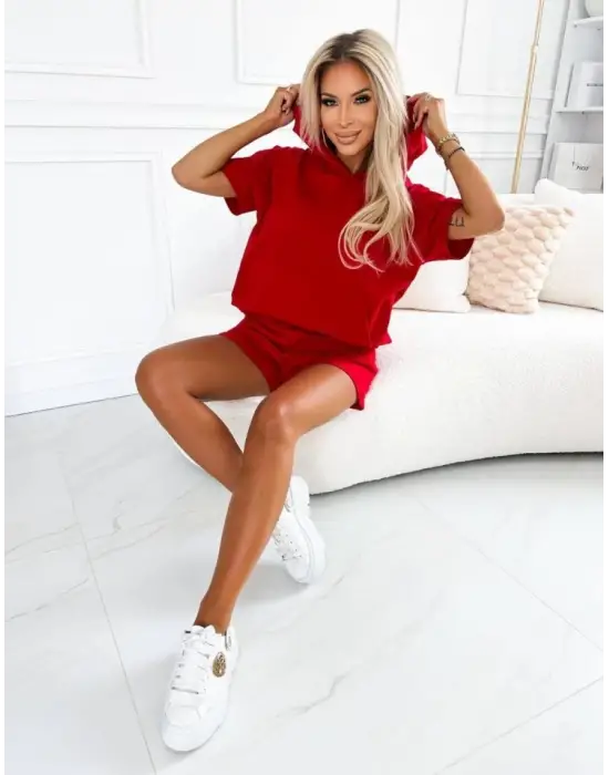 Omarı Kumaş Alt Şort ve Kapüşonlu Üst İkili Takım