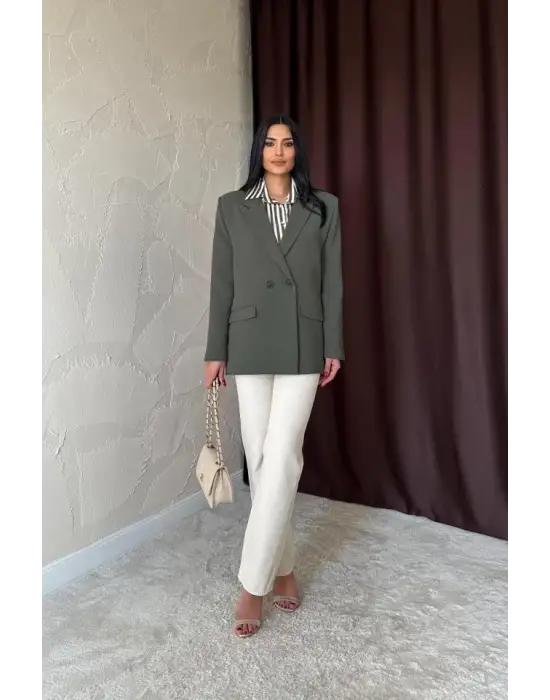 Omarı Şık Haki Blazer Ceket - Moda Trendleri