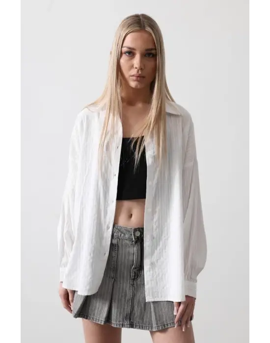 Omarı Şıklığına Şıklık Katan Çizgili Gömlek - Beyaz