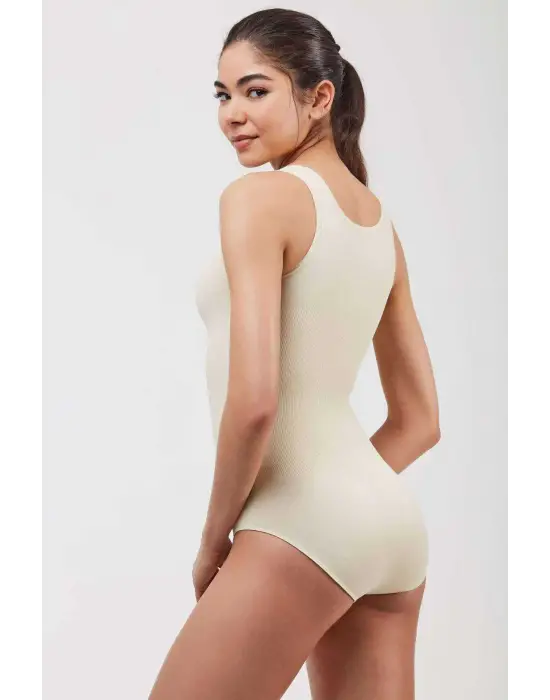 Omarı Dikişsiz Slip Body Geniş Askılı Kadın İç Çamaşırı