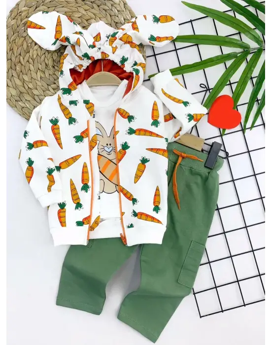 Omarı Havuç Desenli Kulaklı 3lü Erkek Bebek Takımı Ekru