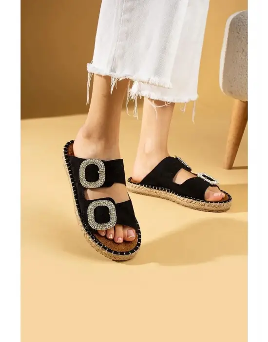 Omarı Siyah Nubuk Tokalı Terlik