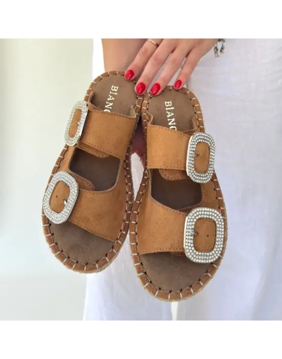 Omarı Yumuşak ve Şık Vizon Nubuk Terlik