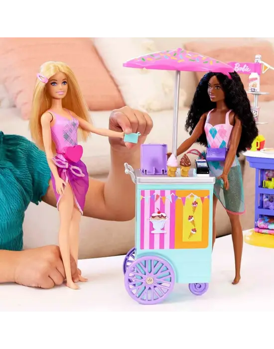 HNK99 Barbie Brooklyn ve Malibunun Sahildeki Yiyecek Standı