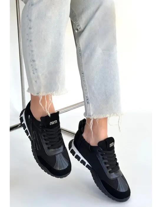 Huer Siyah Nubuk Bağcıklı Spor Ayakkabı