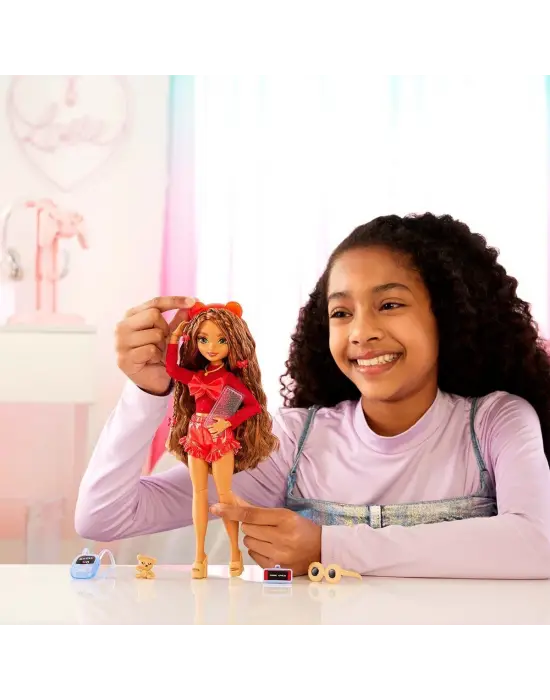 HYC23 Barbie Dream Besties - Teresa