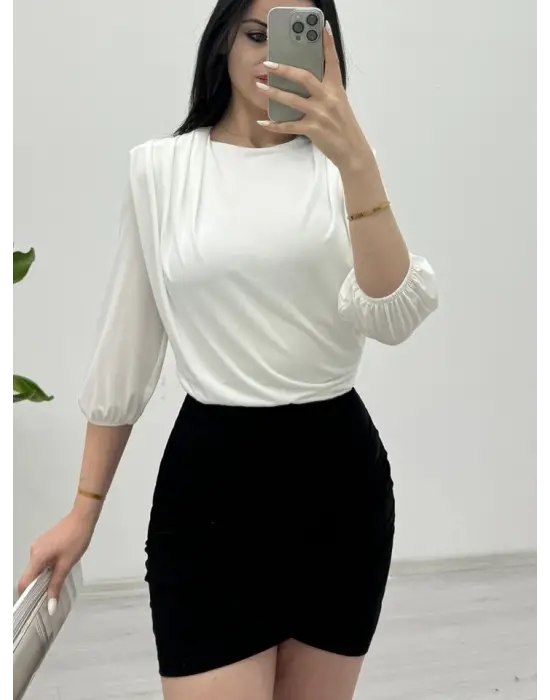 İçi Tulumlu Omuzdan Büzgülü Vatkalı Sendy Bluz -Beyaz