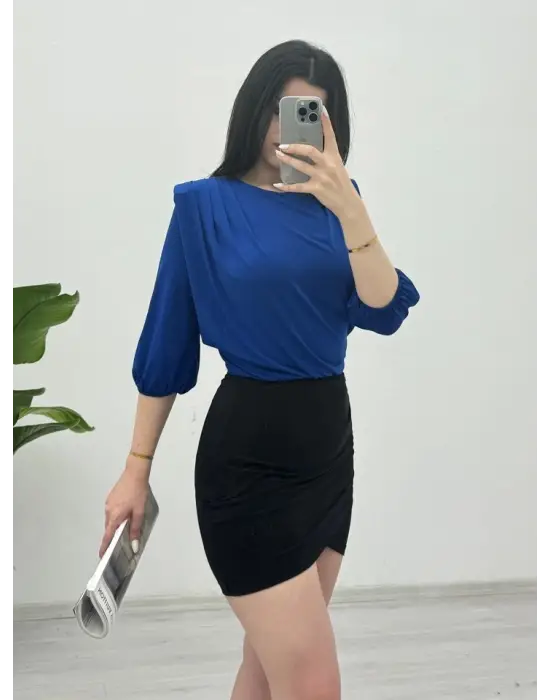 İçi Tulumlu Omuzdan Büzgülü Vatkalı Sendy Bluz -Saks
