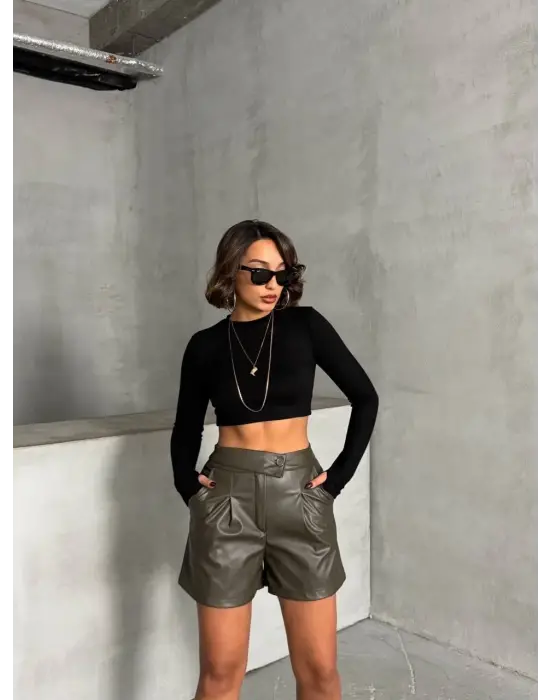 Yeni Trend Pileli Şort