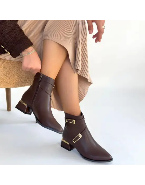 İnay Kahverengi Cilt Topuklu Bot