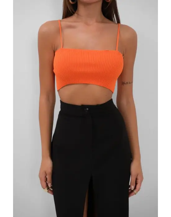 İnce Askılı Crop Top