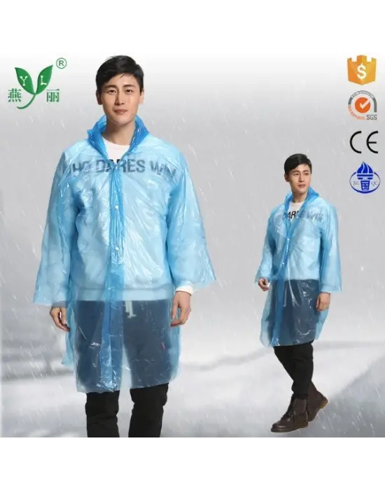 İnce Şeffaf Yağmurluk