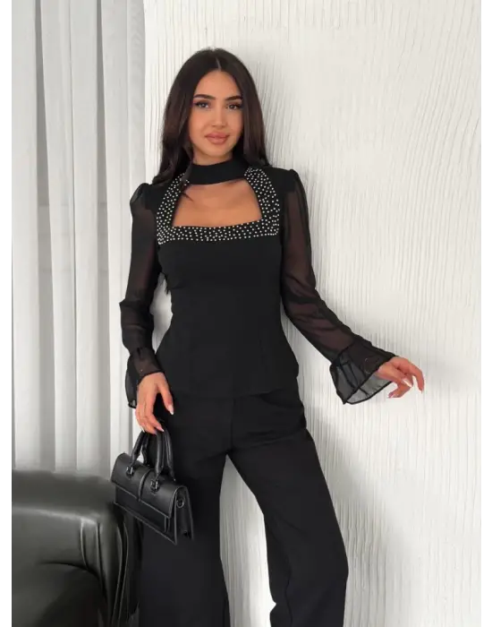 Omarı İnci Boncuk Detaylı Siyah Şifon Bluz