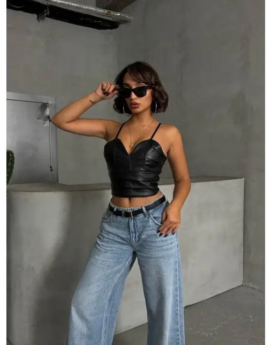 İp askılı yandan fermuarlı rastale deri crop siyah s24113