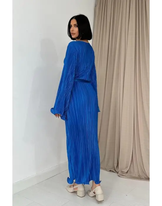 Omarı İspanyol Tarzında Piliseli Elbise