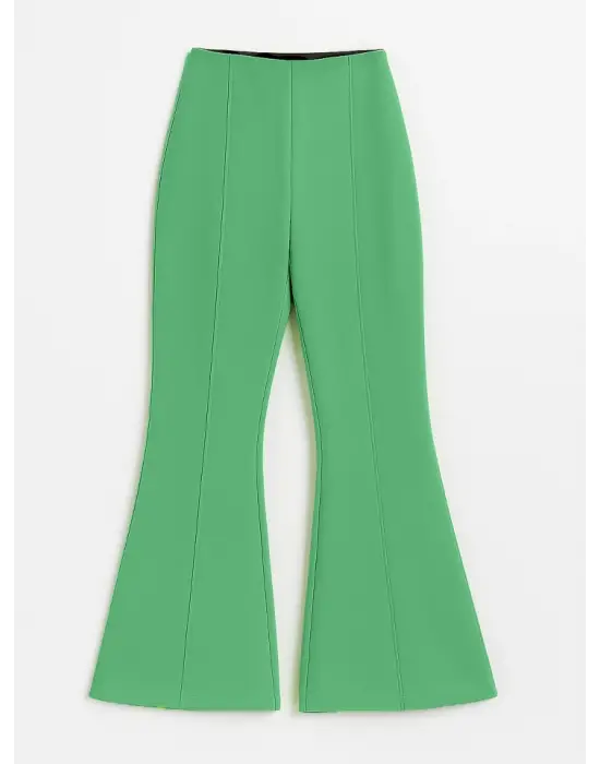 Omarı Rahat Kesim Beli Lastikli Likralı İspanyol Paça Pantolon